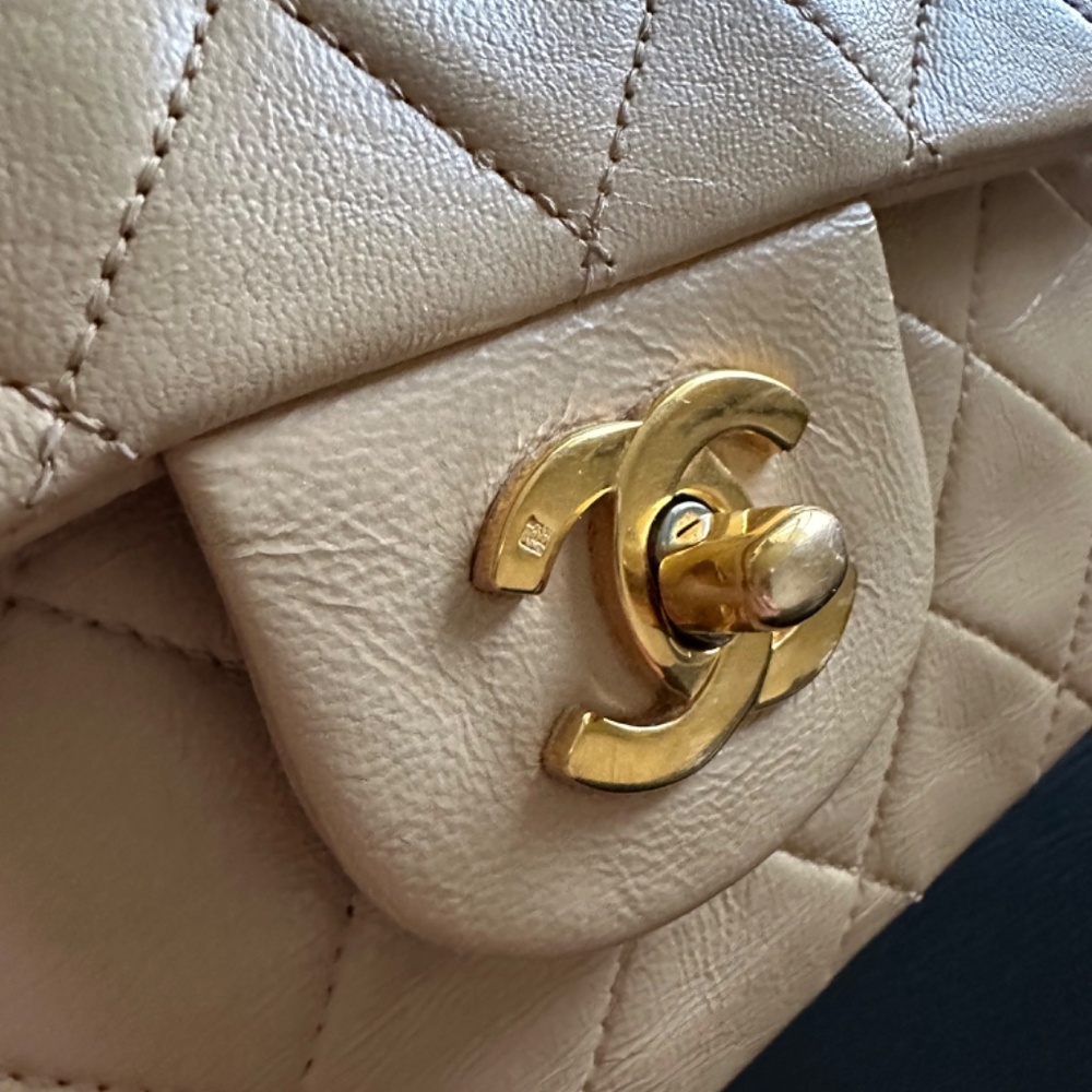 Chanel classic double flap medium ghw - vintage - Picture 12 of 16